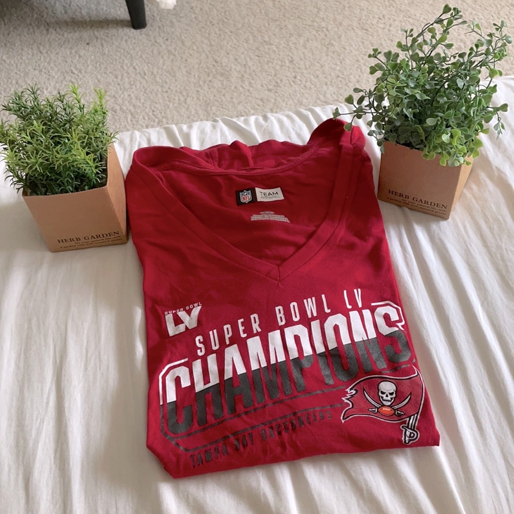 CHAMPS T
